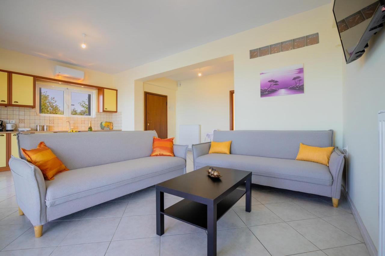 Cleopatra'S House Apartment Kalamata Exterior photo